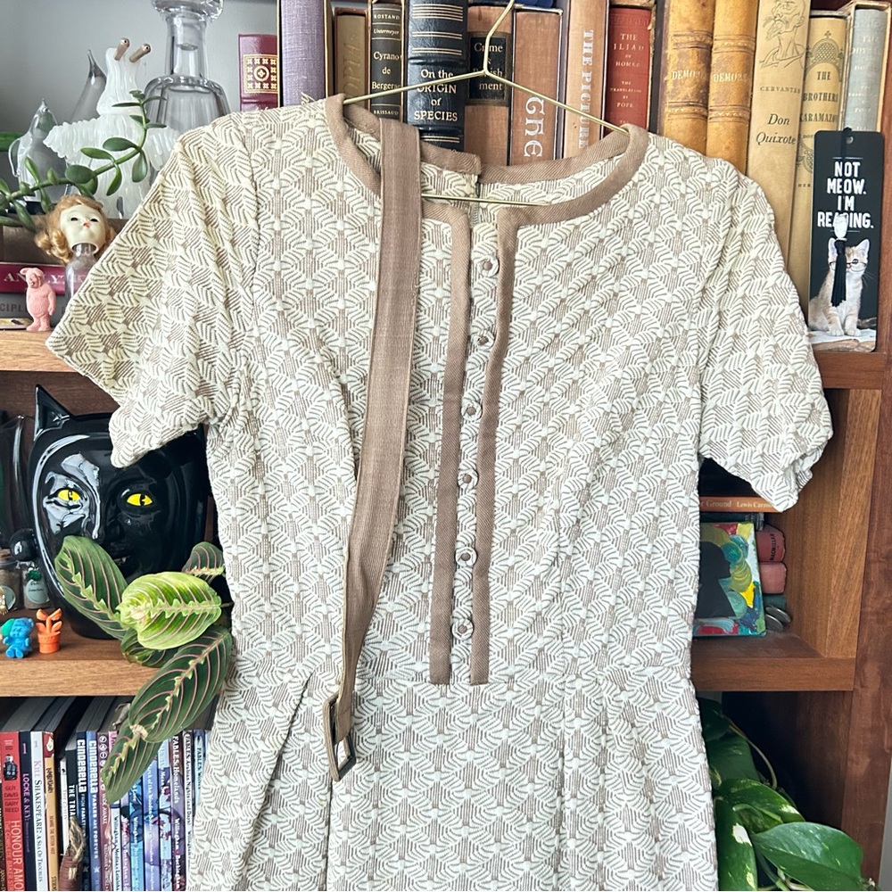 Vintage Cream & Tan Belted Sweater Dress - Picture 6 of 14